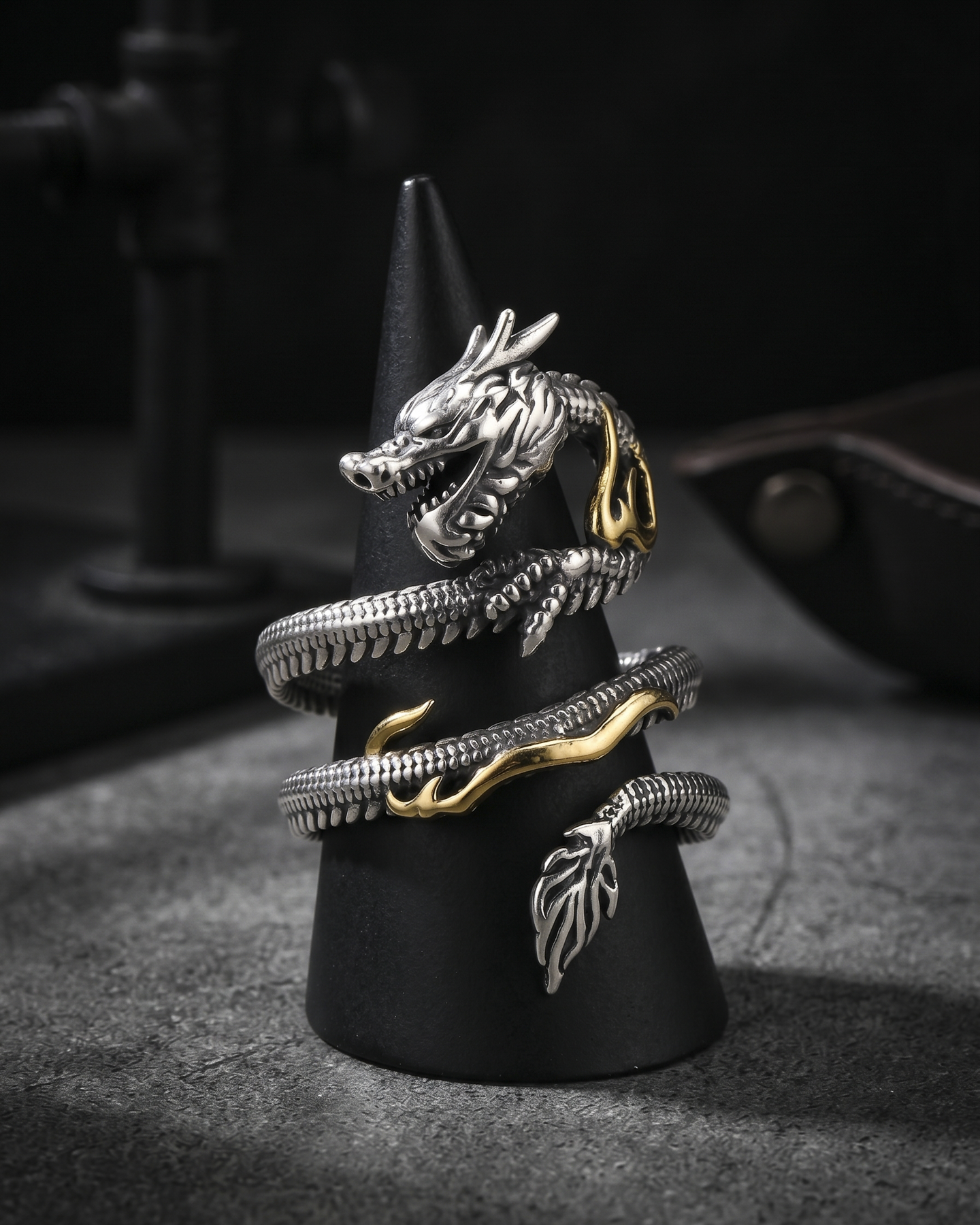 Dragón Imperial – Anillo Ajustable Envolvente