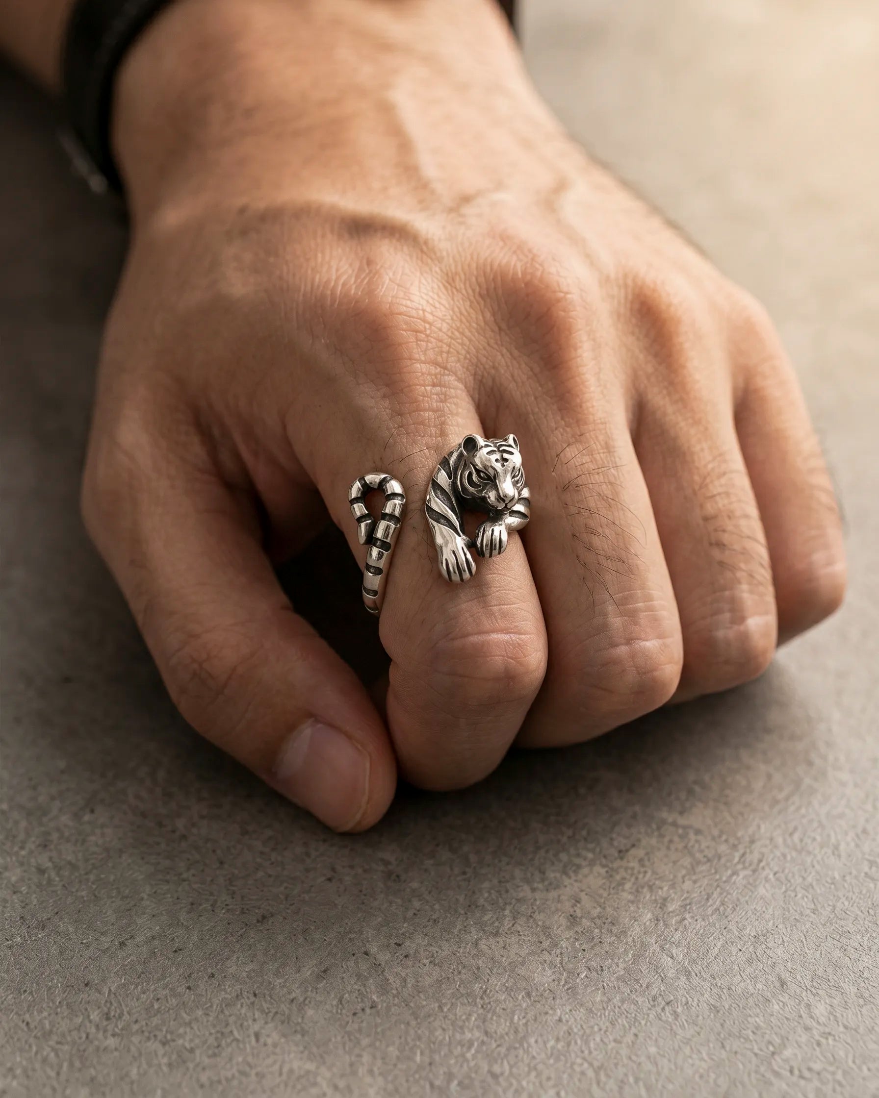 Anillo Tigre Salvaje – Ajustable