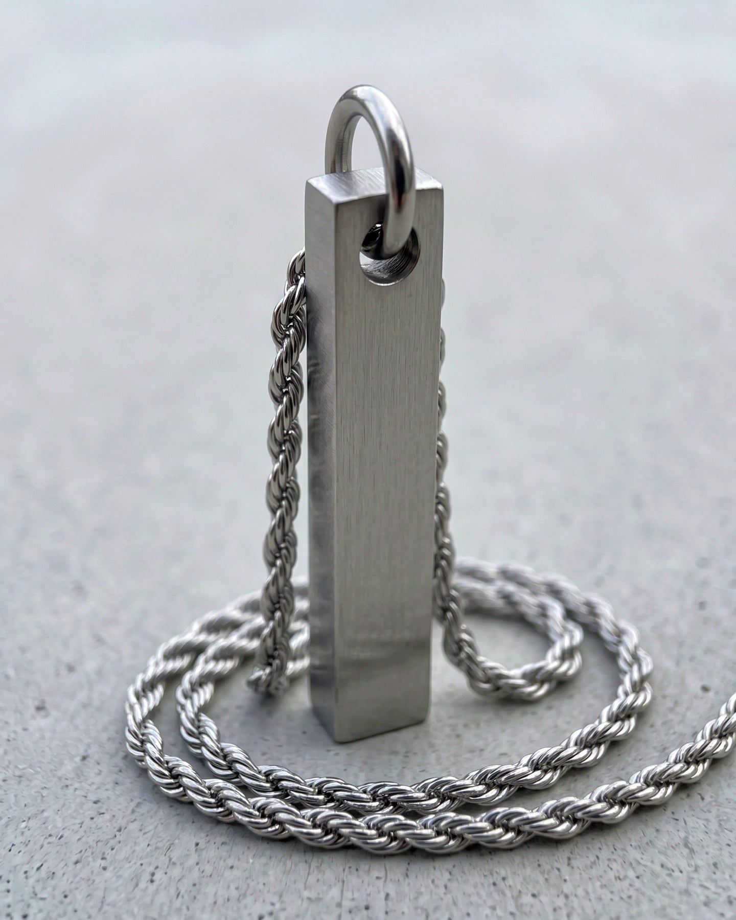 Collar Barra Street