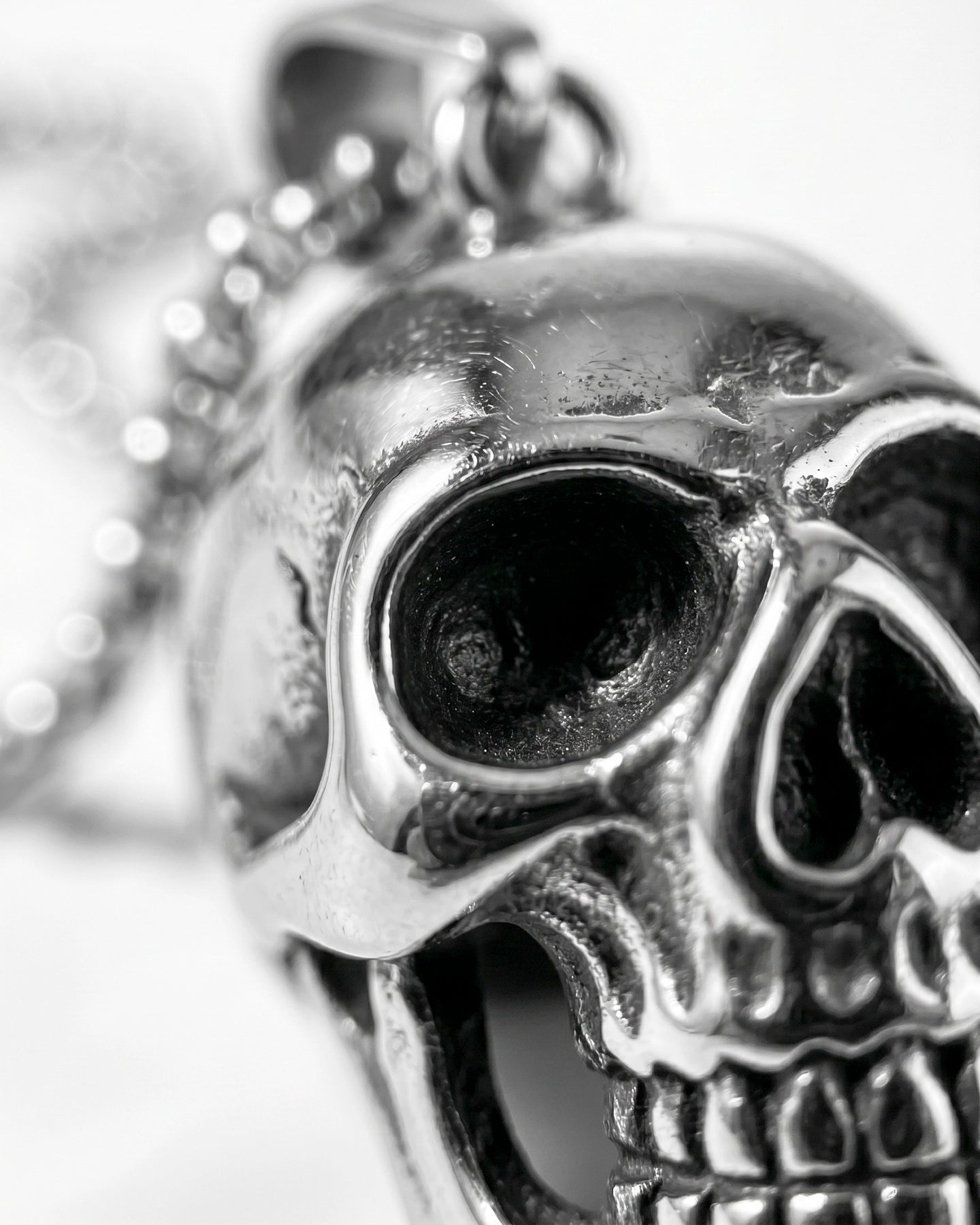 Collar Calavera – Edición Street