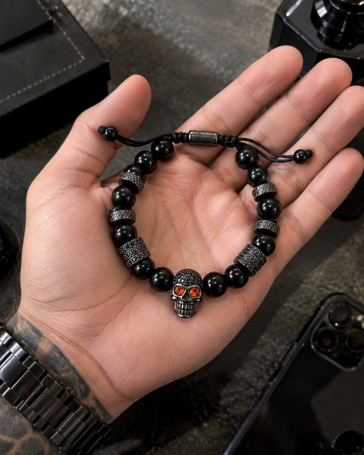 Pulsera Calavera Ojos de Fuego