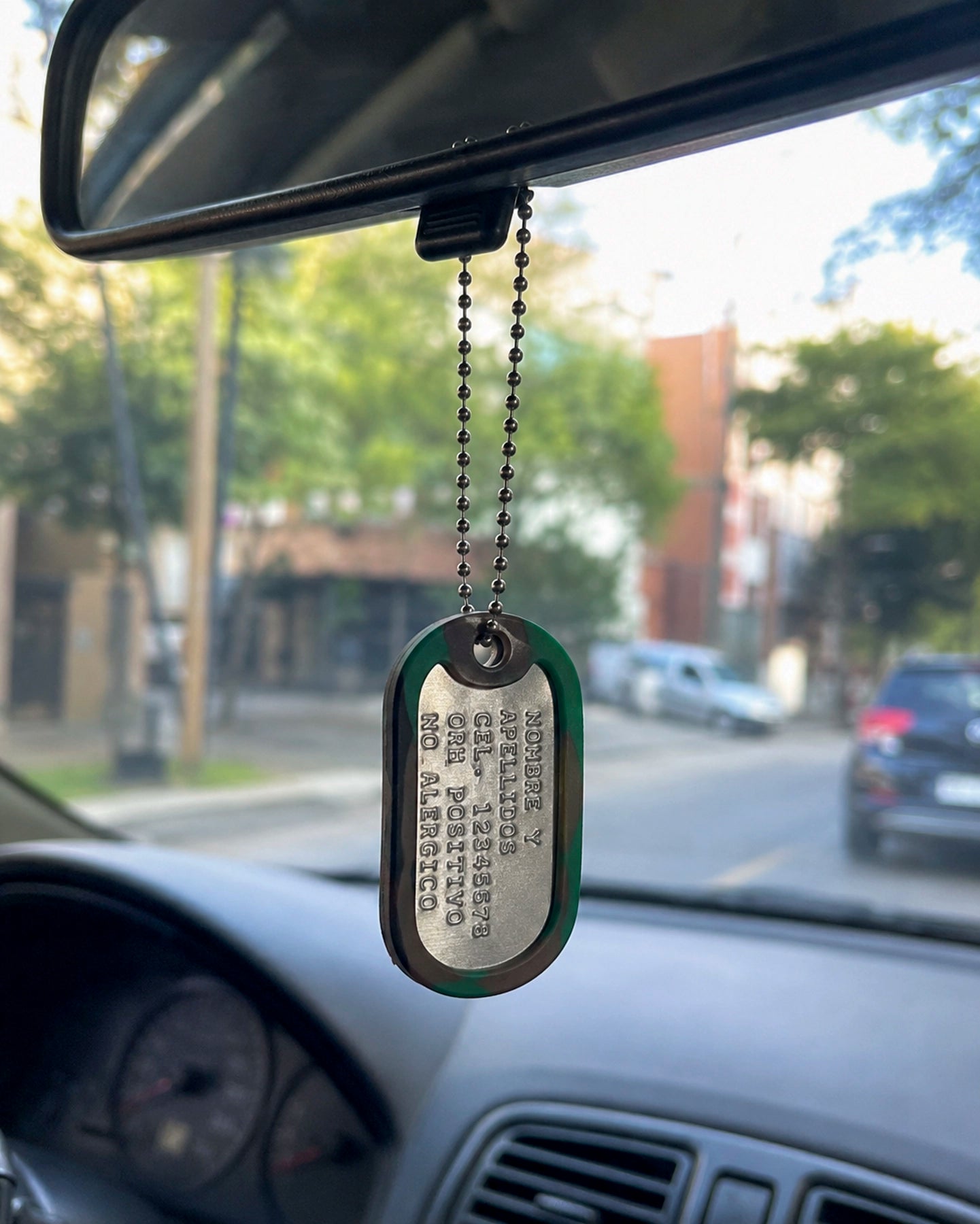 Placa Dog Tag Troquelada – Personalizada