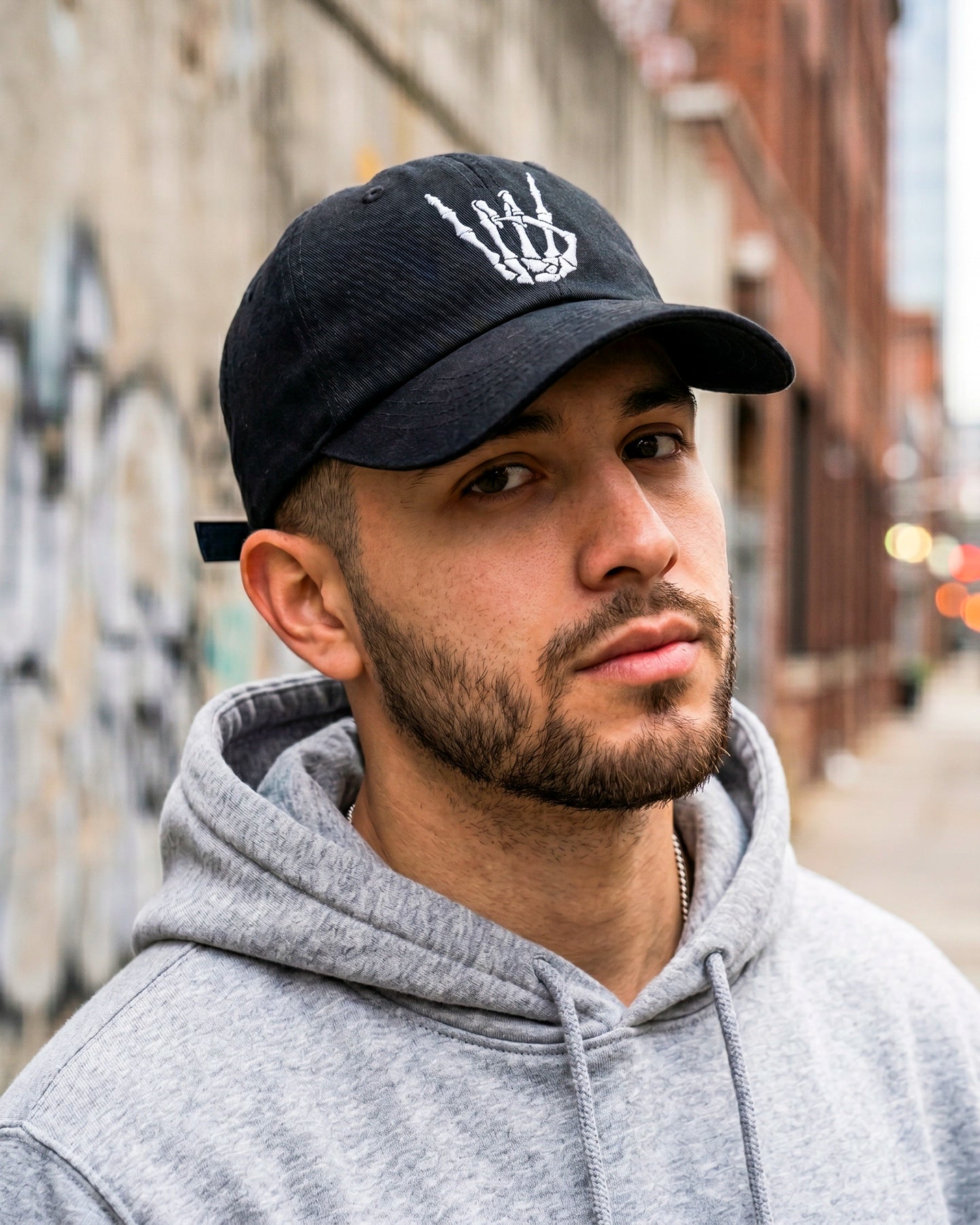 Gorra Mano Esqueleto